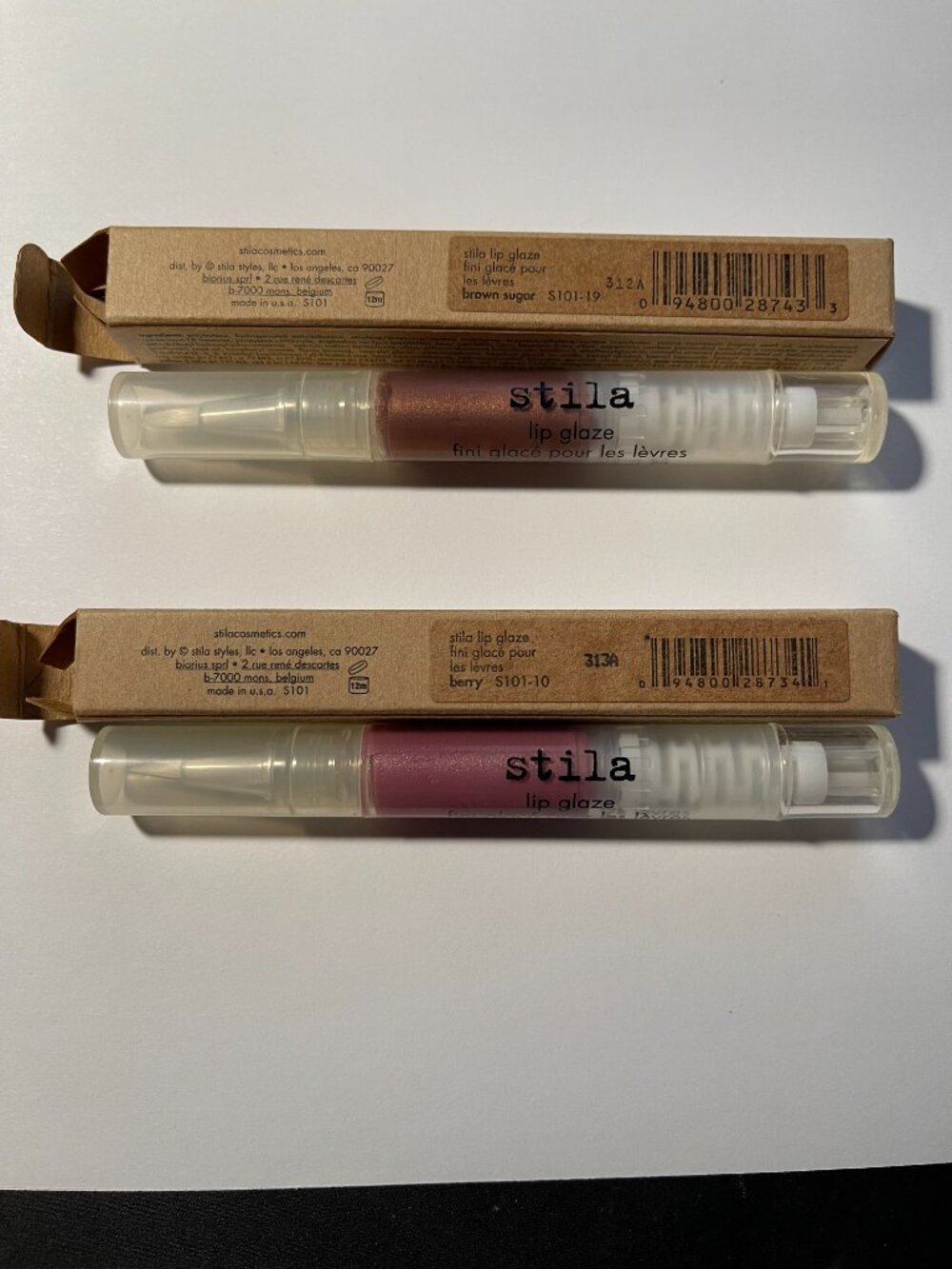 STILA the ORIGINAL Lip Glaze Brown Sugar & Berry 2.4ml Lot of 2 NIB